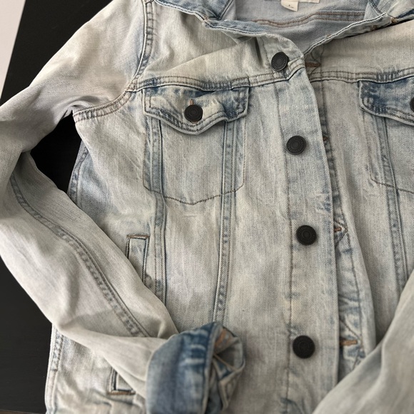 Aeropostale Light Wash Jean Jacket - Picture 4 of 4